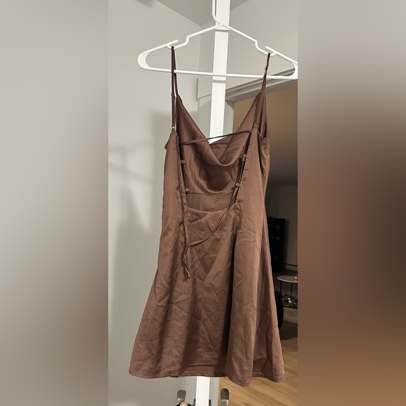 🤎GARAGE silk dress - Picture 4 of 4